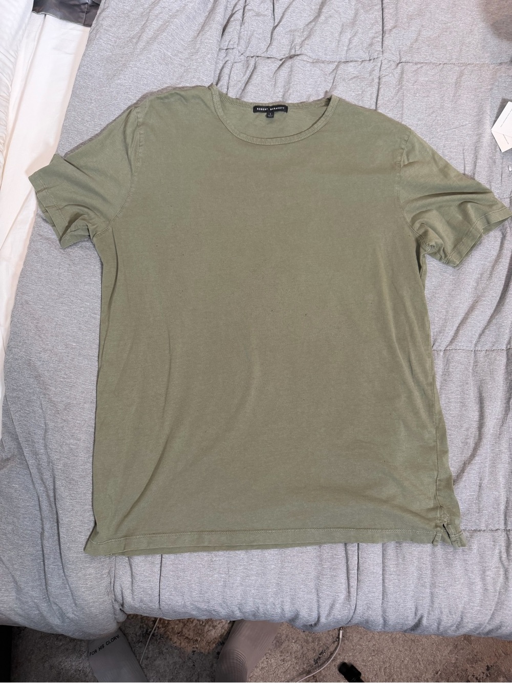 Robert Barakett Men's Crew Neck T-Shirt in Olive